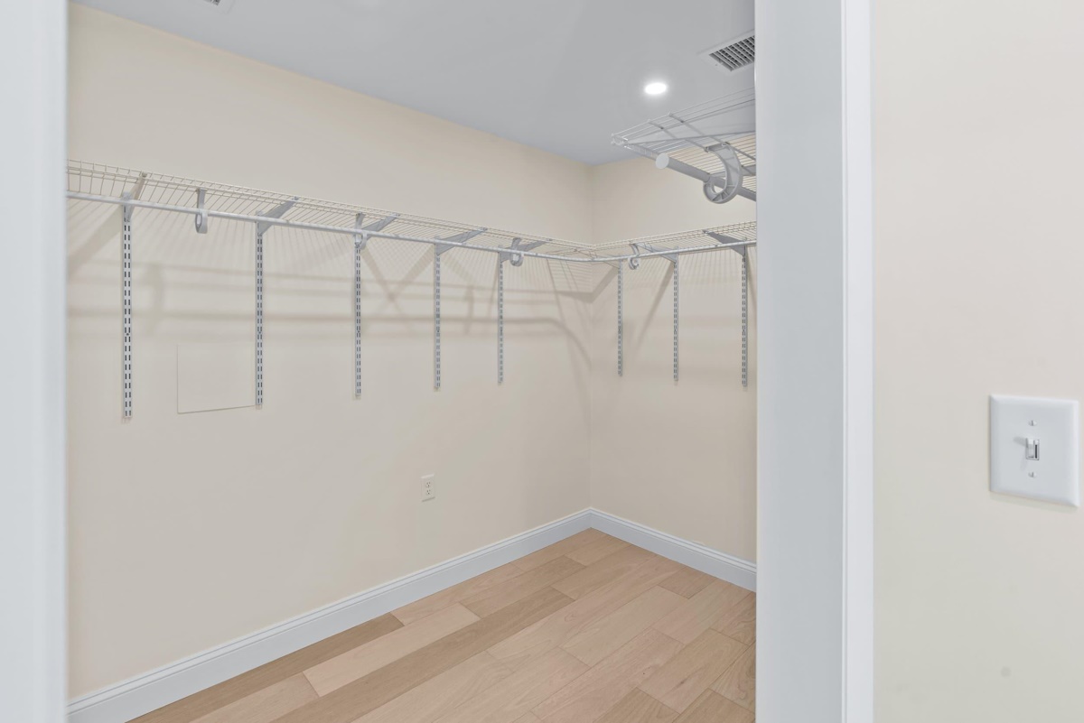  Closets remodeling 