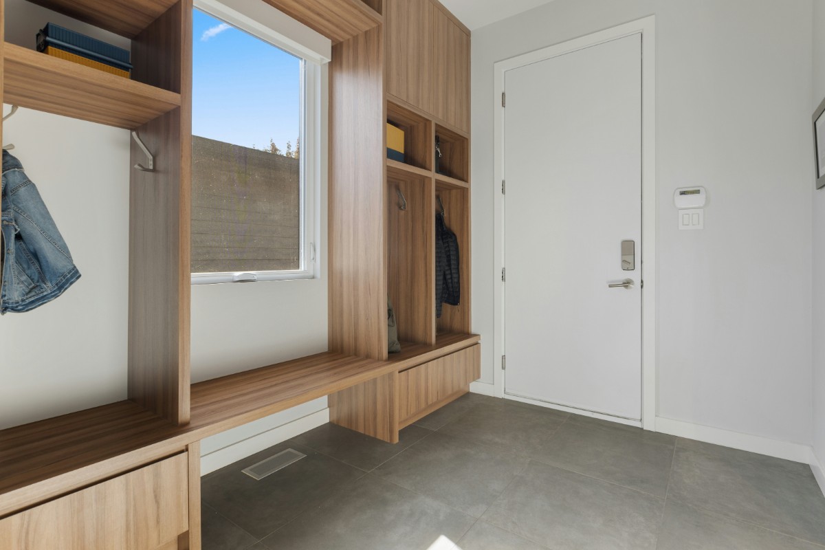  Hallway and mudroom remodeling 